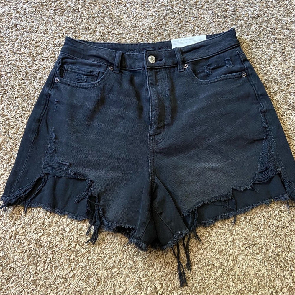 Women’s Highest Rise Mom Short BRAND NEW!!